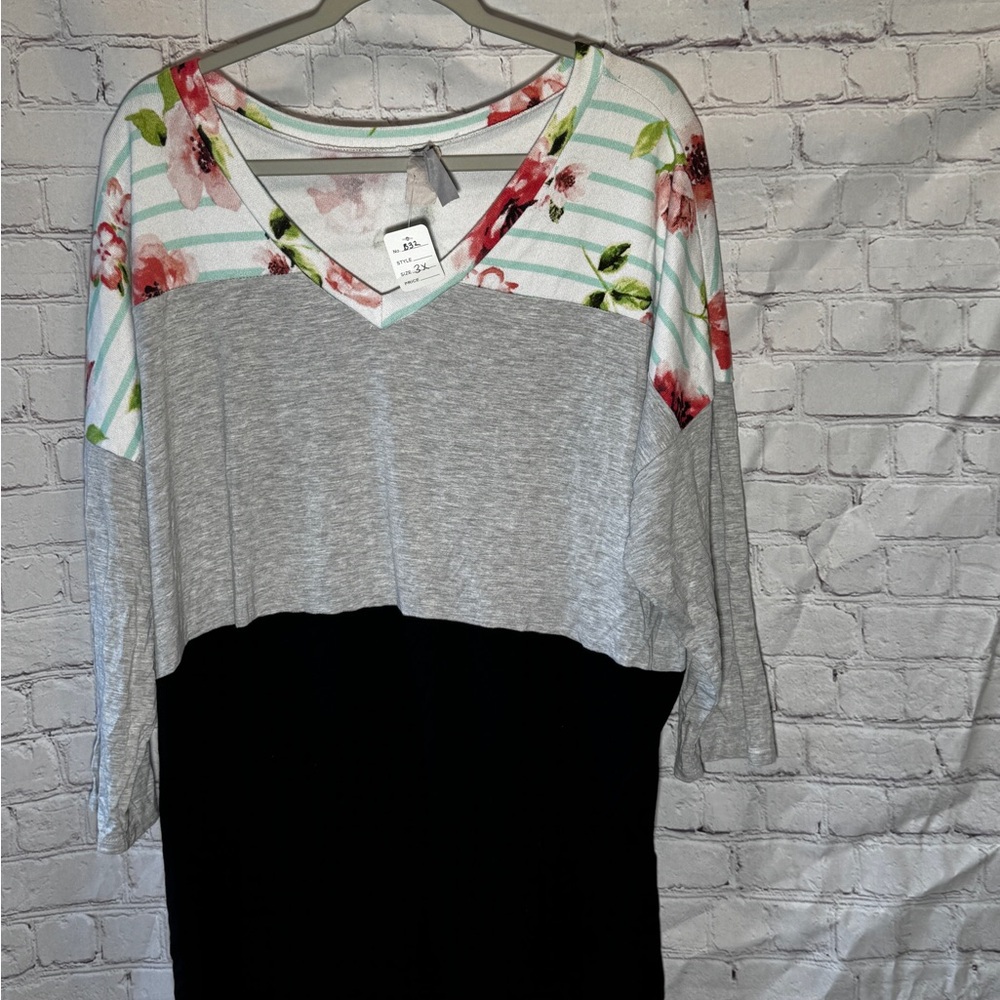 Zenana  Floral and Striped Colorblock Top